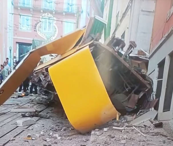 Sobe para 17 o número de mortos em acidente com bondinho em Lisboa