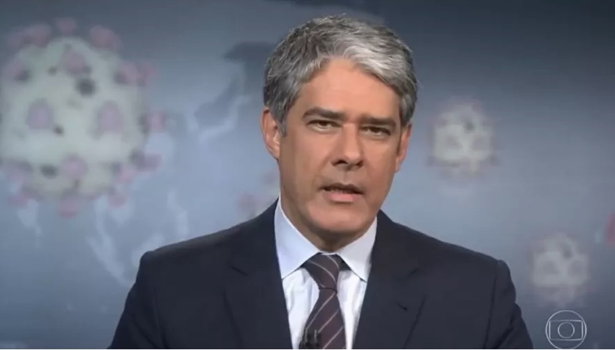 William Bonner e mais 20 globais são pegos pela Receita Federal