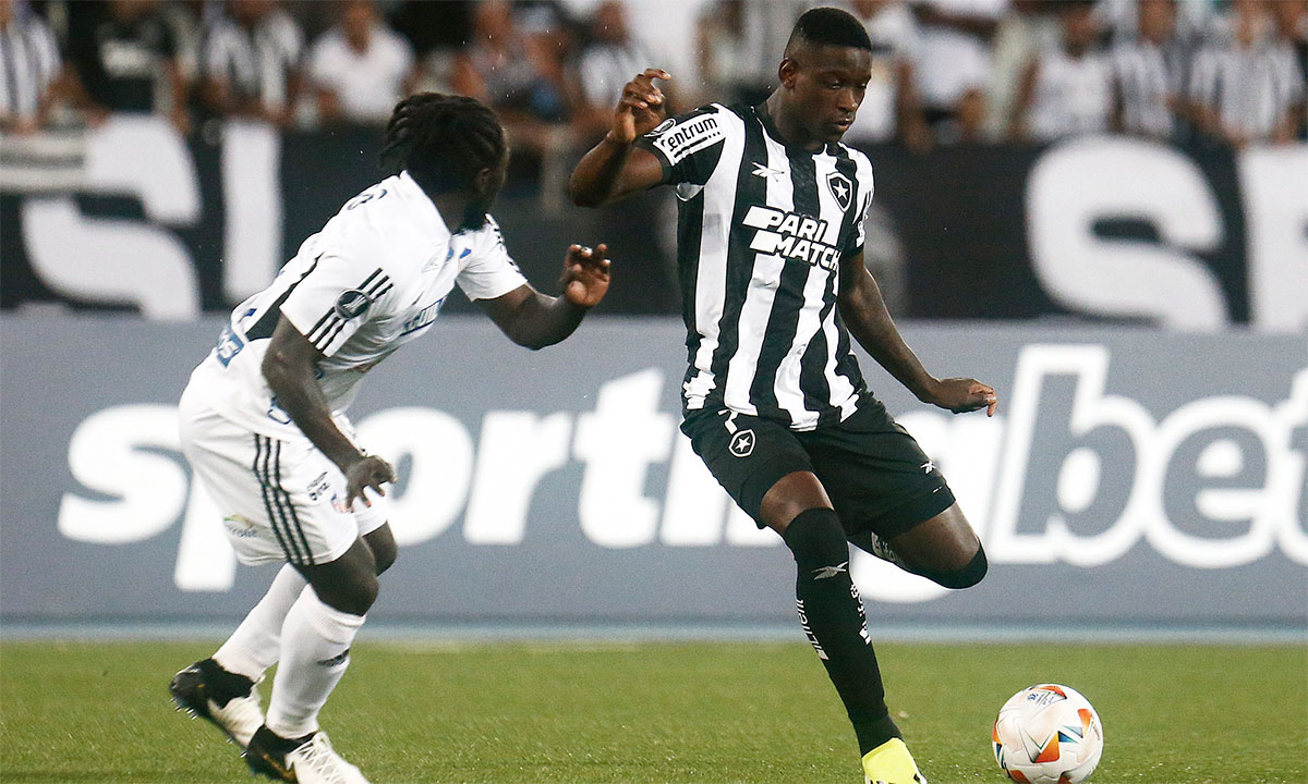 Confira onde assistir e horário do jogo LDU x Botafogo da Libertadores