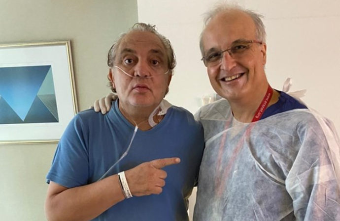 Após chegar a ser intubado, ex-jogador Branco comemora aniversário em casa 