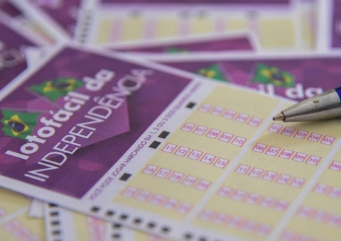 Lotofácil sorteia neste sábado prêmio especial de R$ 120 milhões