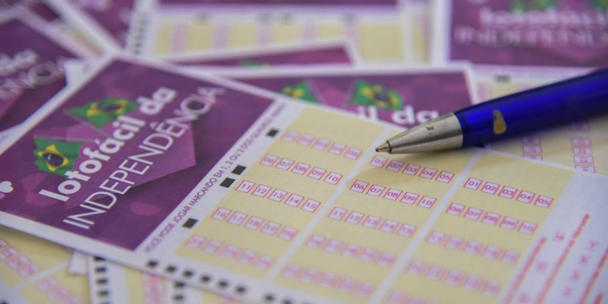 Lotofácil sorteia neste sábado prêmio especial de R$ 120 milhões