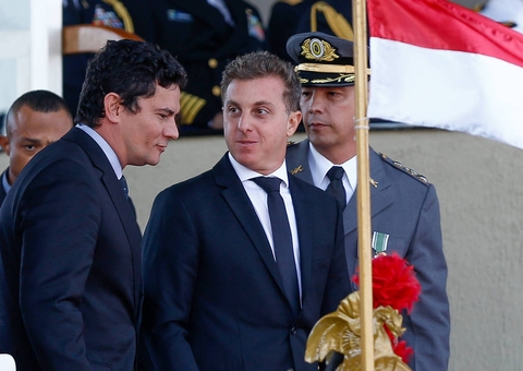 Moro e Huck tem encontro para discutir candidatura presidencial, diz jornal