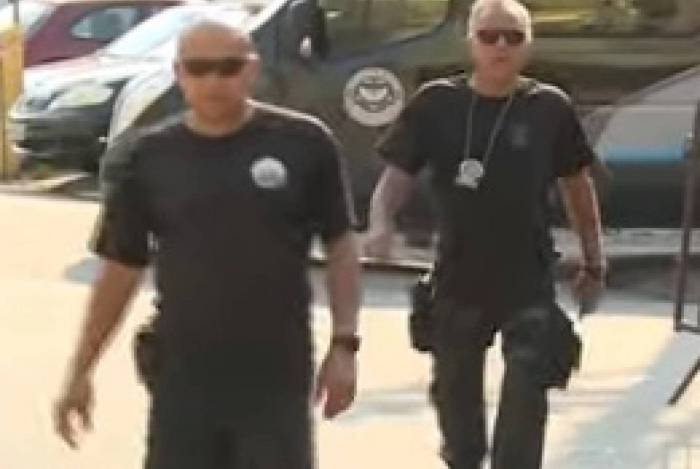 Cinegrafista do SBT é espancado por agentes da Seap na frente de presídio