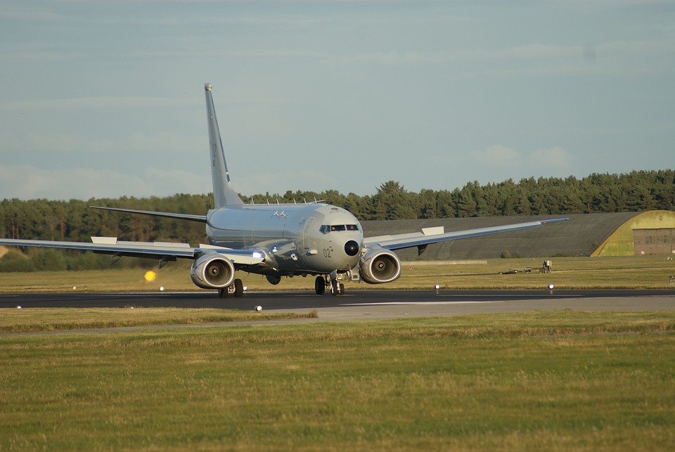 Confira empresas autorizadas pela Anac para fazer o transporte de oxigênio