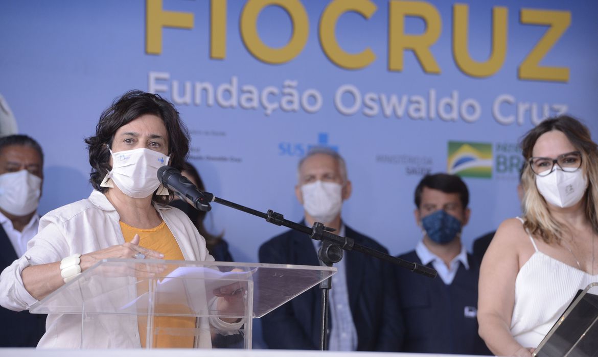 Fiocruz negocia compra de mais 15 milhões de doses da vacina da Índia