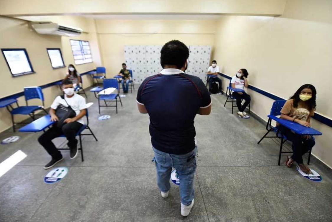 MEC autoriza aulas remotas em escolas e universidades durante pandemia