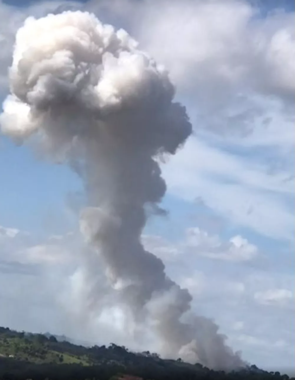 Explosão em fábrica de fogos de artifício na Bahia assusta moradores