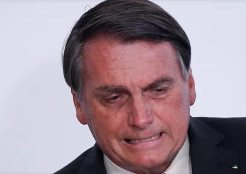 Bolsonaro diz que não há um hectare de selva devastada na Amazônia