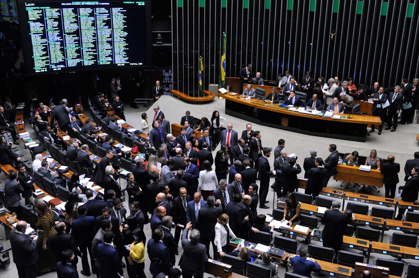 Nove deputados vão disputar a presidência da Câmara 