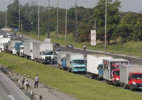 Setor de transporte quer vacinar dois milhões em grupo prioritário