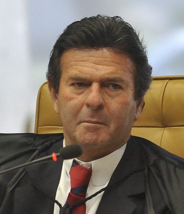 STF mantém prisão preventiva do traficante André do Rap