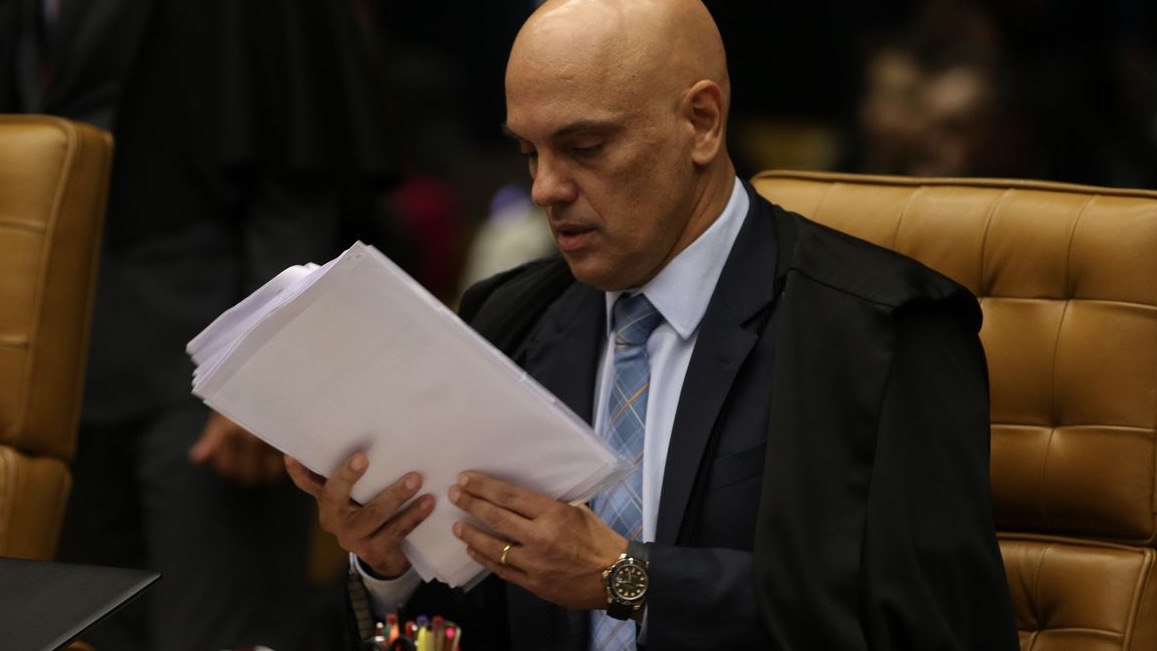 STF decide que estados têm autonomia para definir restrições na pandemia