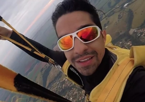 Paraquedista de 33 anos morre após cometer erro durante salto 