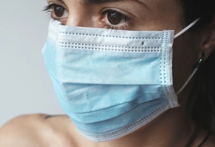 Casos acumulados de Covid-19 no país chegam a 5,65 milhões