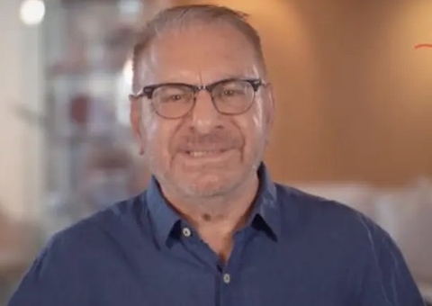 Prefeito que propôs tratamento com ozônio pelo reto é reeleito em Itajaí