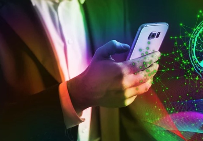 PIX: especialista explica vantagens e os cuidados que os usuários devem ter