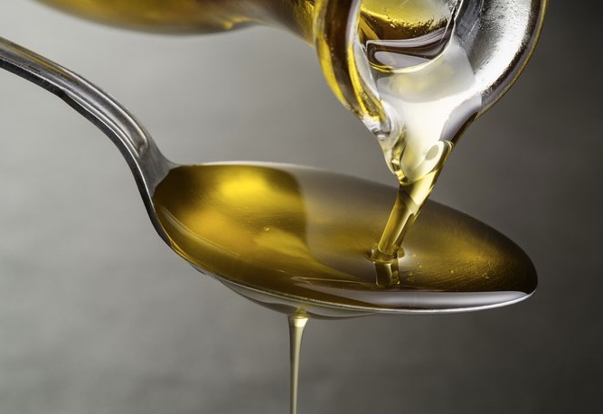 Nove marcas de azeite de oliva são proibidas no Brasil 