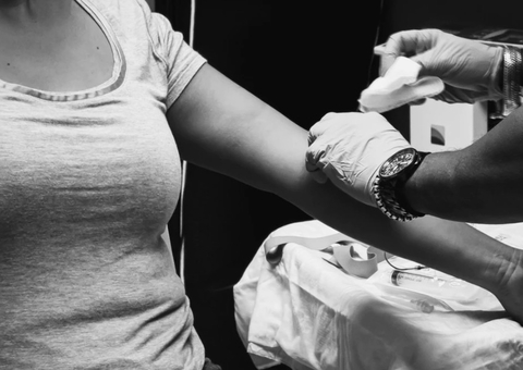 Venda de 60 milhões de doses de vacina na América Latina amplia pressão sobre Brasil