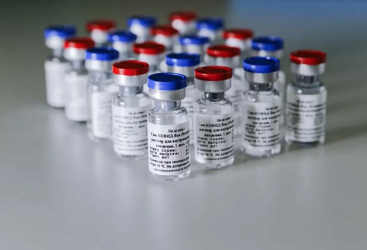 Ministério da Saúde negocia compra de 30 mi de doses de vacinas