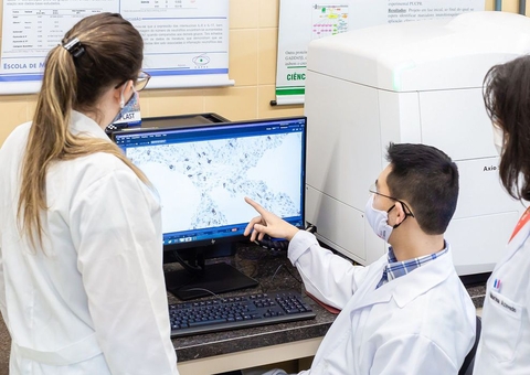Pacientes mortos pela covid desenvolveram fibrose pulmonar