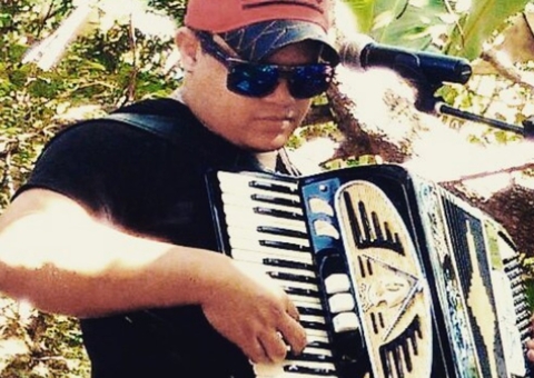 Sertanejo morre ao ser baleado no olho por amigo dentro de lava a jato