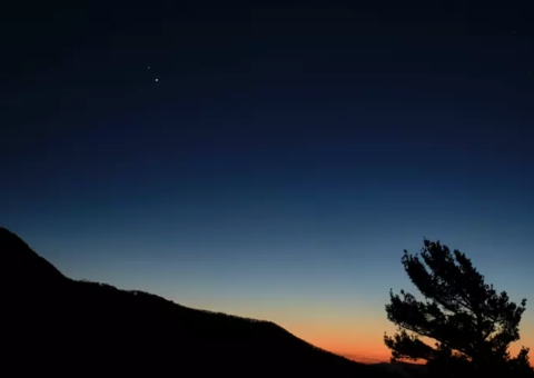 Estrela de Belém: saiba como assistir encontro raro entre Júpiter e Saturno