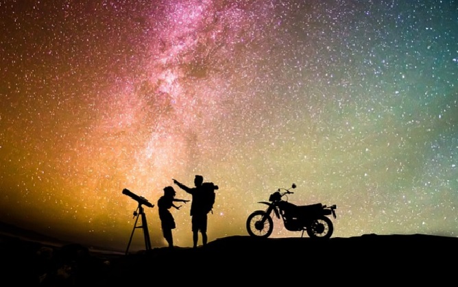 Lua e outros planetas poderão ser vistos na noite deste sábado