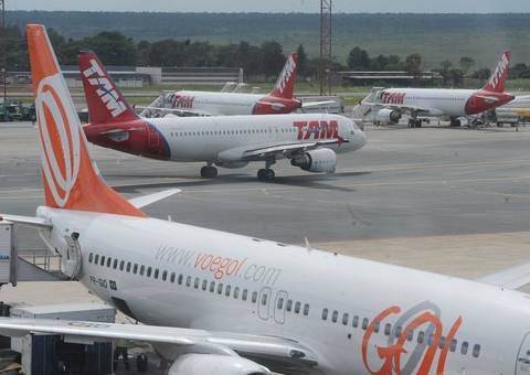 Mais de 700 mil pessoas devem movimentar os aeroportos no feriado 