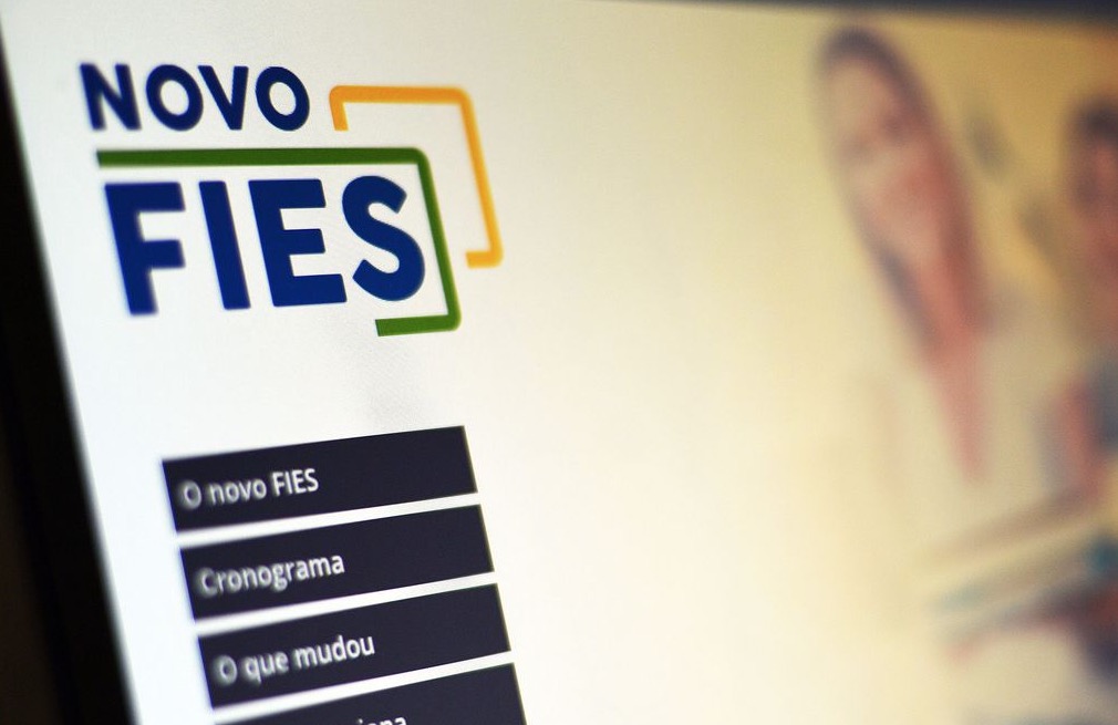 Edital é publicado com 50 mil vagas remanescentes para o Fies