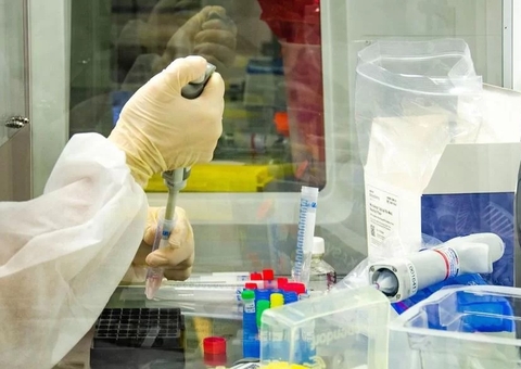 Fiocruz vai pedir registro definitivo da vacina de Oxford nesta semana