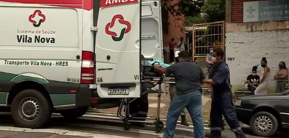 Idoso morre após passar mal na fila de votação 