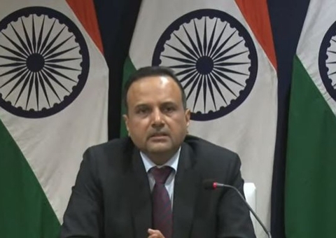 'Muito cedo' para falar de exportação, diz Índia em meio a voo do Brasil