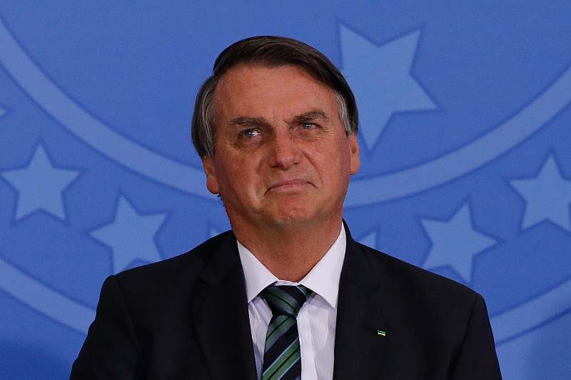 Informações como CPF de Jair Bolsonaro e de ministros do STF estão à venda