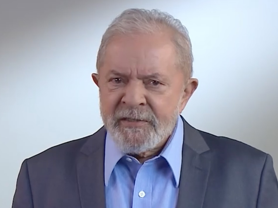 Lava Jato denuncia Lula por lavagem de dinheiro 