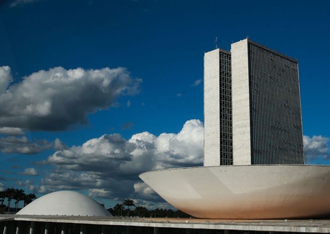 Câmara e Senado escolhem hoje novos dirigentes
