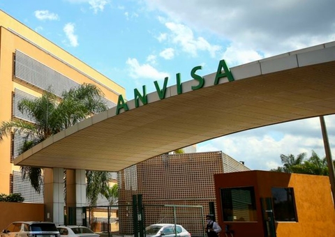 Anvisa retira obrigação de testes no Brasil para autorização de vacina