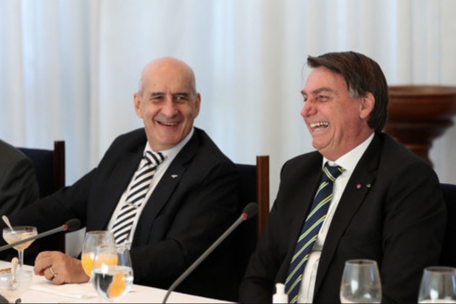 Ministro Luiz Eduardo Ramos está com covid-19