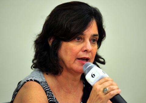 Primeiras doses da vacina AstraZeneca estarão disponíveis em fevereiro