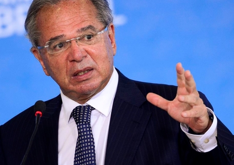 Guedes afirma que recuperação da economia depende da vacinação em massa