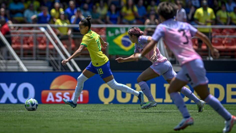 Seleção brasileira faz jogo ruim e perde para o Japão em amistoso
