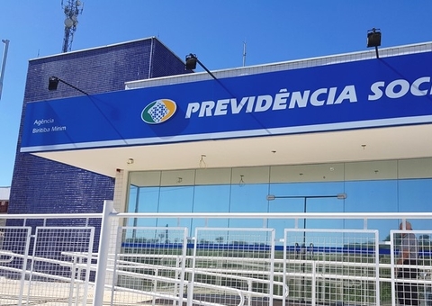 AGU recorre de decisão que suspende retorno de peritos às agências do INSS