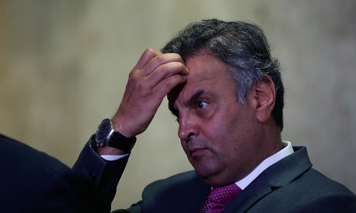 MP denuncia Aécio Neves por obra da Cidade Administrativa em Minas Gerais