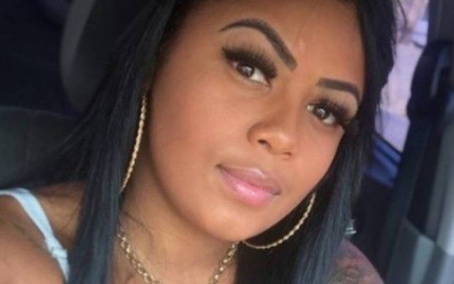 Cabeleireira de 20 anos morre após fazer lipo e colocar silicone no bumbum