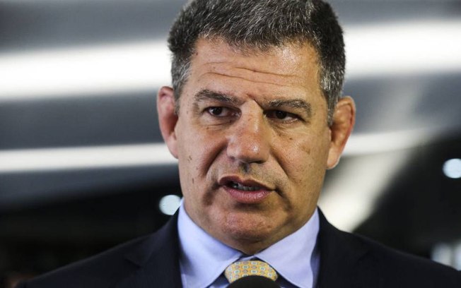 Em depoimento, viúva de Bebianno diz que destruiu celular de ex-ministro