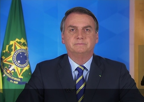 Planalto tem 72h para explicar sigilo no cartão de vacinação de Bolsonaro