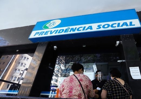 Pagamento de aposentadoria do INSS começa neste mês; confira calendário