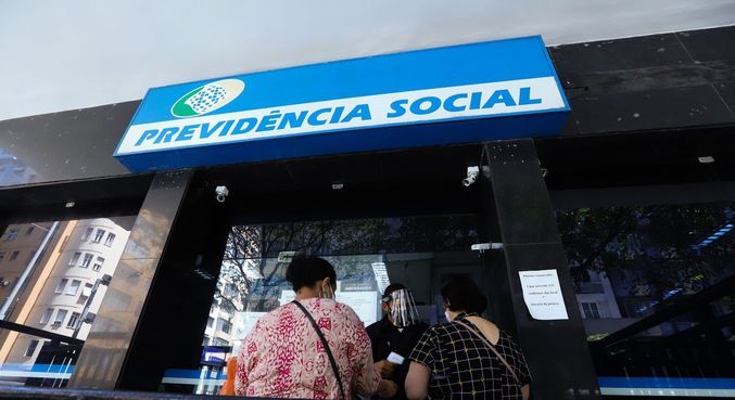 Pagamento de aposentadoria do INSS começa neste mês; confira calendário