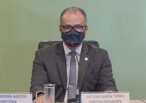 Anvisa diz que suspensão de testes da Coronavac foi decisão técnica