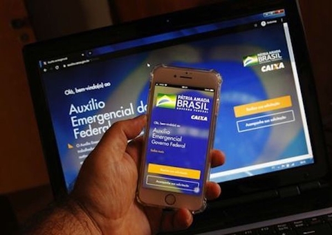 Beneficiários do auxílio emergencial recebem última parcela; saiba mais